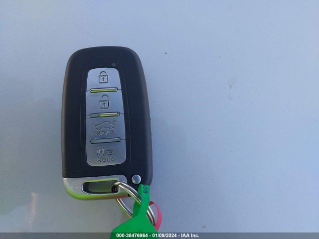 Hyundai Genesis 3.8 2015 KMHGN4JE1FU069830 Image 11