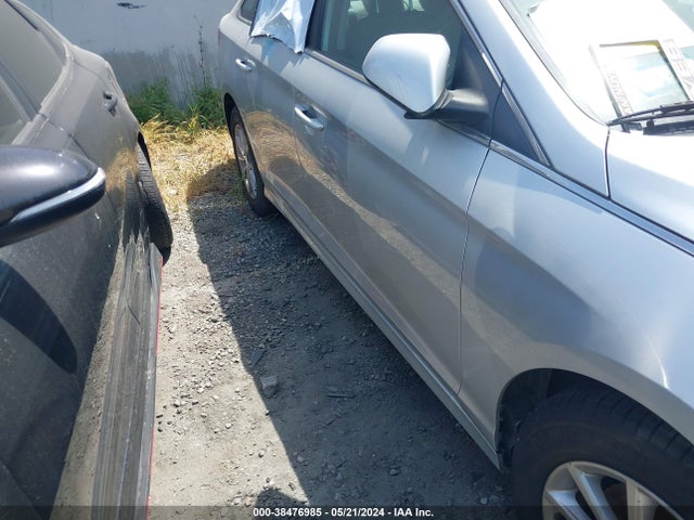 Hyundai SONATA ECO 2018 5NPE24AA4JH720274 Image 14
