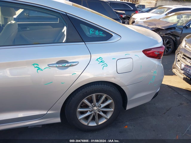 Hyundai SONATA ECO 2018 5NPE24AA4JH720274 Image 12
