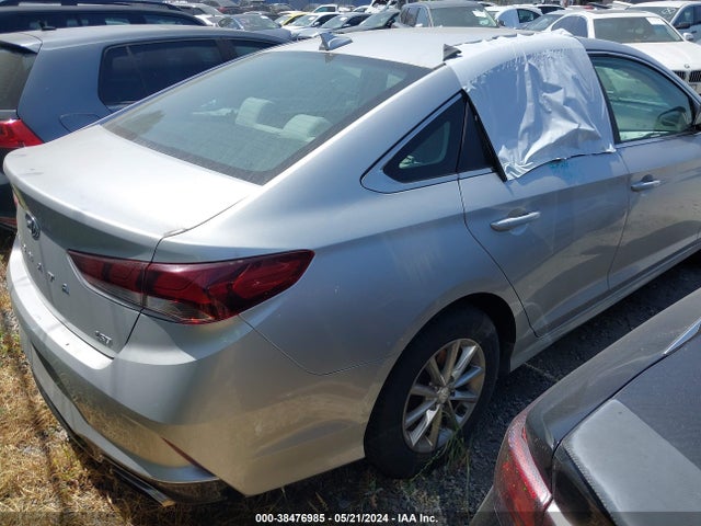 Hyundai SONATA ECO 2018 5NPE24AA4JH720274 Image 4