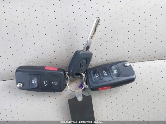 WVGBV7AX5GW601048 Volkswagen TIGUAN S