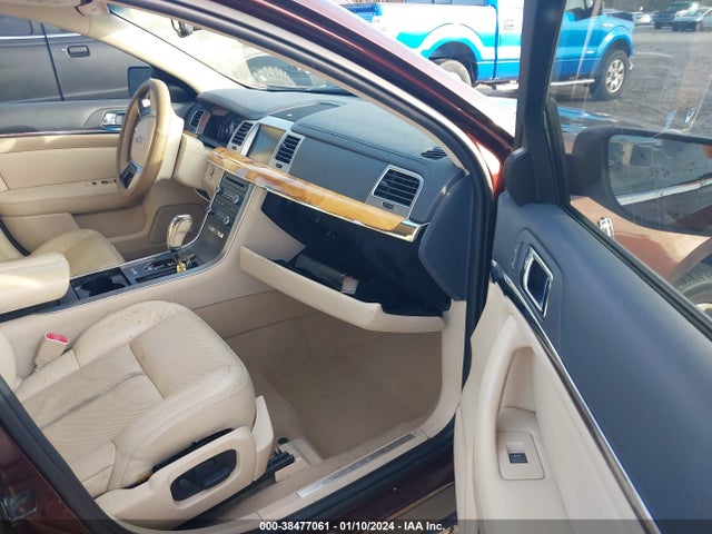 2009 LINCOLN MKS VIN: 1LNHM93R89G613201