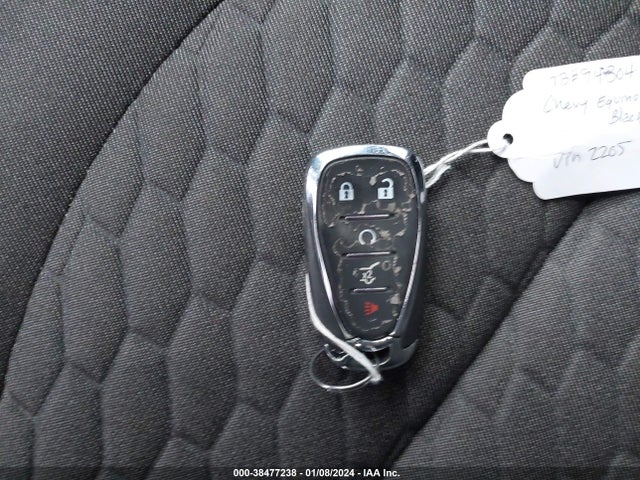 2018 CHEVROLET EQUINOX LT VIN: 2GNAXJEV8J6282205