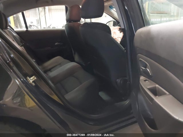 Chevrolet Cruze 1lt Auto 2015 1G1PC5SB8F7186574 Image 8
