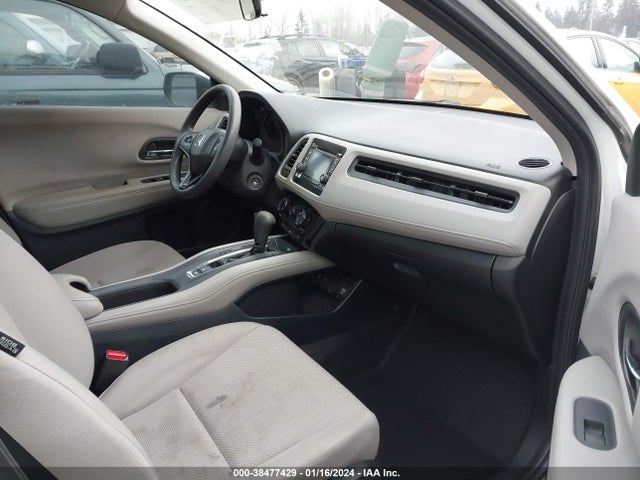 Honda HR-V LX 2017 3CZRU6H31HM729673 Image 5