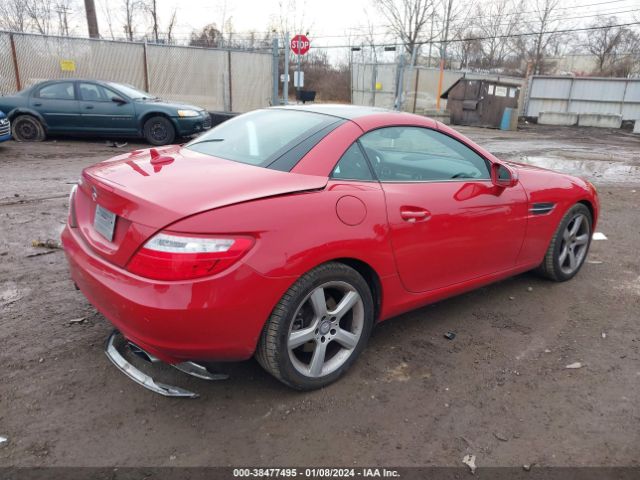 2014 MERCEDES-BENZ SLK 250 WDDPK4HA1EF088483 Photo 3