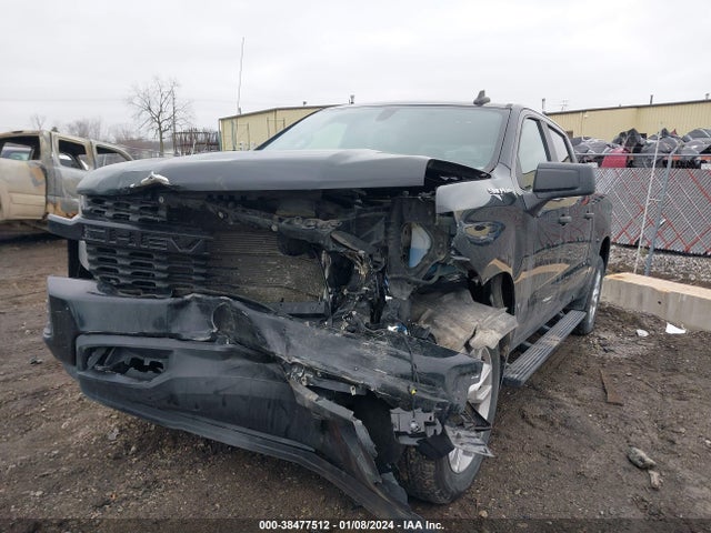 Chevrolet Silverado 1500 Custom 2019 3GCUYBEF2KG103017 Image 2