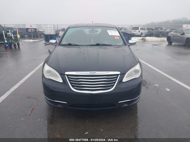 38477559 :رقم المزاد ، 1C3CCBCB0CN308701 vin ، 2012 Chrysler 200 Limited مزاد بيع
