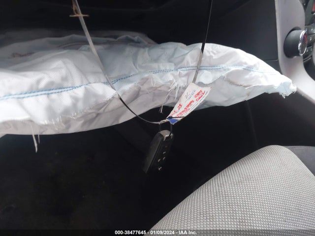 Chevrolet Cruze Ls Manual 2014 1G1PB5SGXE7186153 Image 11