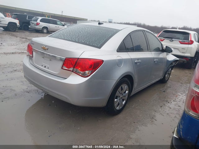 Chevrolet Cruze Ls Manual 2014 1G1PB5SGXE7186153 Image 4