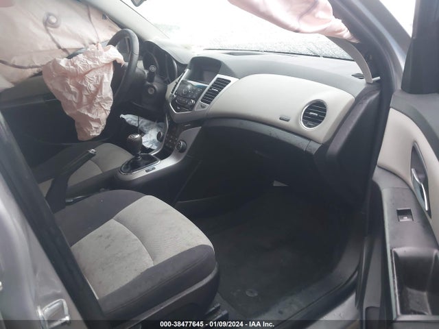 Chevrolet Cruze Ls Manual 2014 1G1PB5SGXE7186153 Image 5