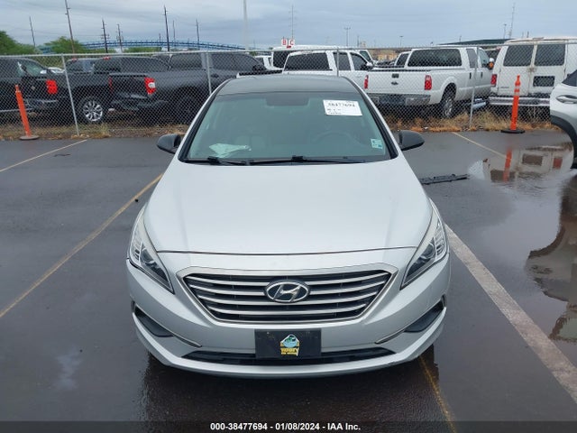 Hyundai SONATA SE 2017 5NPE24AF7HH458644 Image 12