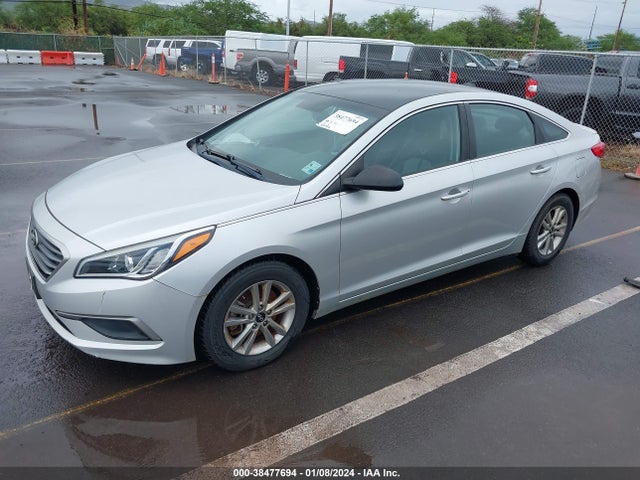 Hyundai SONATA SE 2017 5NPE24AF7HH458644 Image 2