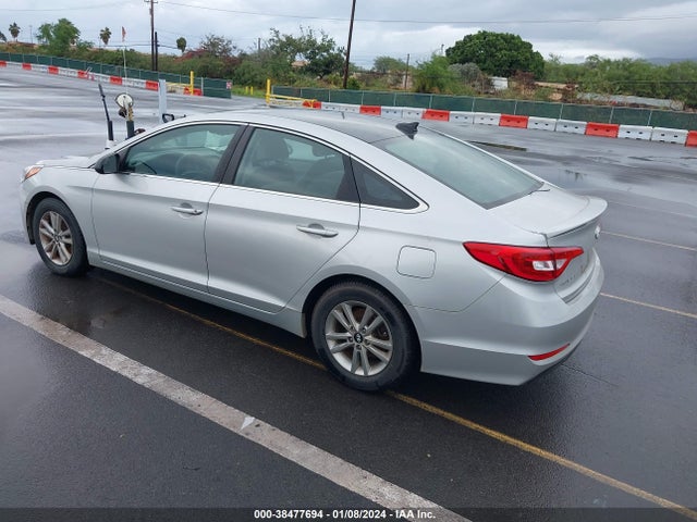 Hyundai SONATA SE 2017 5NPE24AF7HH458644 Image 3