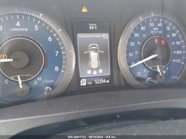 5TDYZ3DC0HS800241 Toyota Sienna Xle 8 Passenger