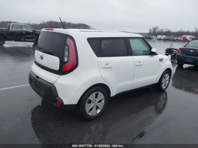 KNDJN2A24G7306864 KIA Soul