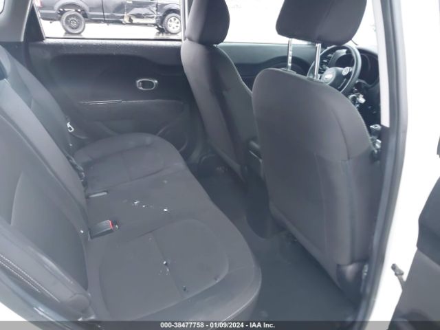 KNDJN2A24G7306864 KIA Soul