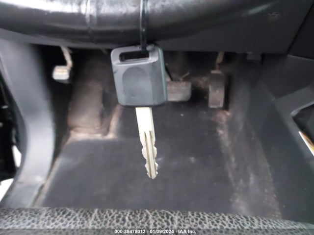 2015 NISSAN TITAN SL VIN: 1N6BA0ED4FN500947