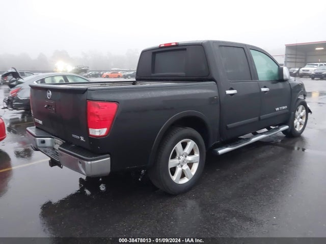2015 NISSAN TITAN SL VIN: 1N6BA0ED4FN500947