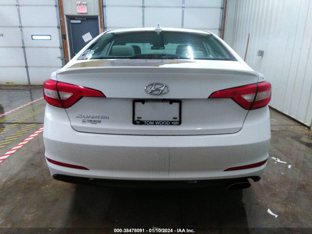 Hyundai Sonata 2017 5NPE24AF9HH540780 Image 16