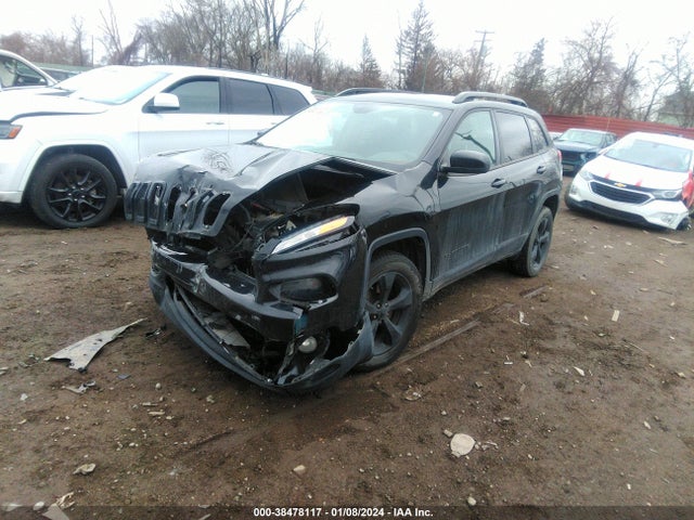 1C4PJMCB6GW203160 Jeep Cherokee Altitude