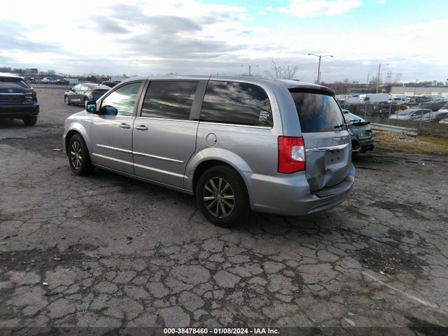 2C4RC1HG4FR562374 Chrysler Town & Country S