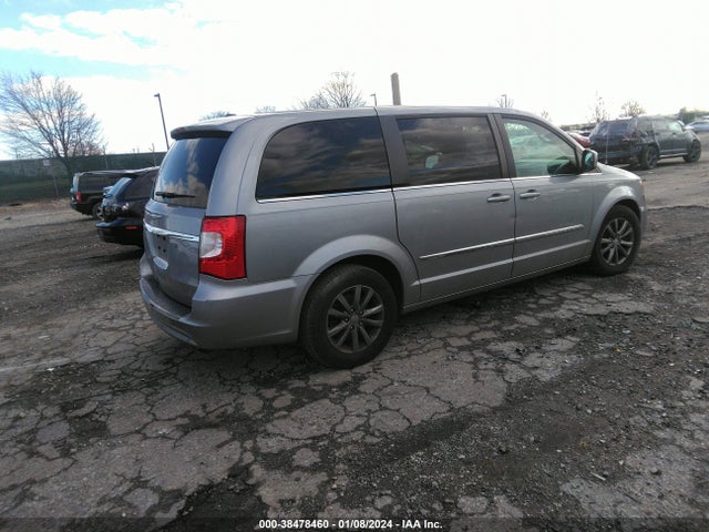 2C4RC1HG4FR562374 Chrysler Town & Country S