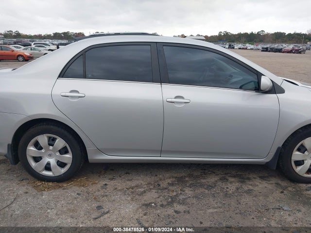 2013 TOYOTA COROLLA S/LE VIN: 2T1BU4EE6DC979205