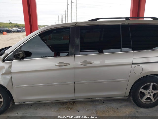 Продажа на аукционе авто 2005 Honda Odyssey Touring, vin: 5FNRL38855B045180, номер лота: 38478545