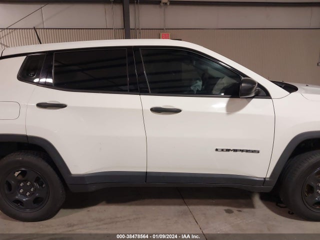 Jeep Compass Sport 4x4 2018 3C4NJDAB9JT464905 Image 13