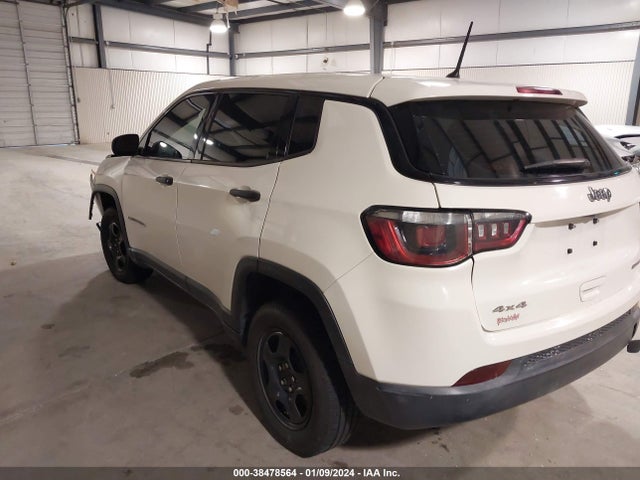Jeep Compass Sport 4x4 2018 3C4NJDAB9JT464905 Image 3