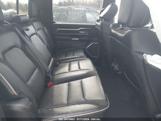RAM 1500 Laramie  4x4 5'7 Box 2022 1C6SRFJT5NN163979 Image 8