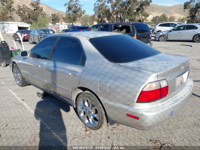 1997 HONDA ACCORD VALUE VIN: 1HGCD5689VA148355