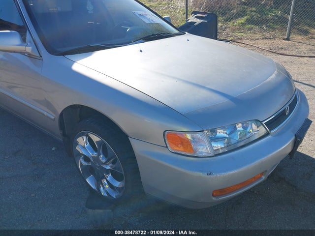 1997 HONDA ACCORD VALUE VIN: 1HGCD5689VA148355
