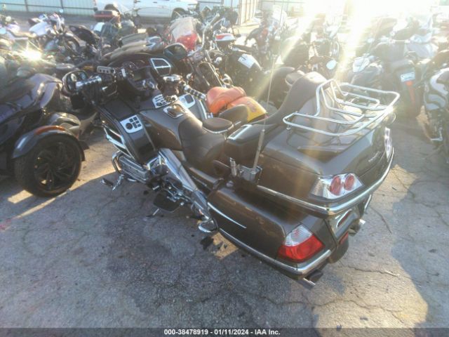 2009 HONDA GL1800 1HFSC47G19A803584 Photo 2