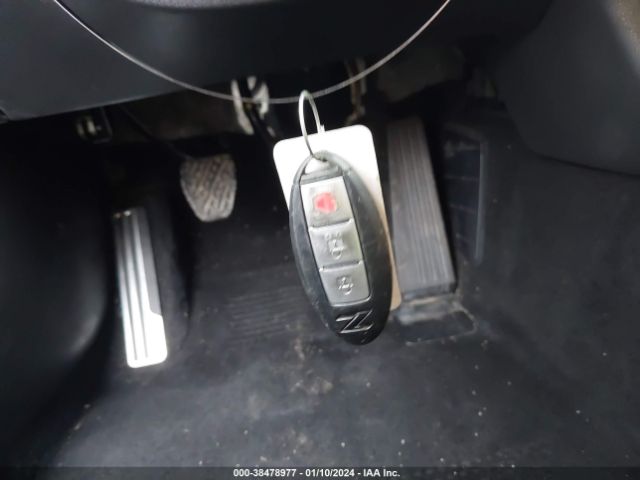 JN1AZ4EH1KM422373 Nissan 370Z