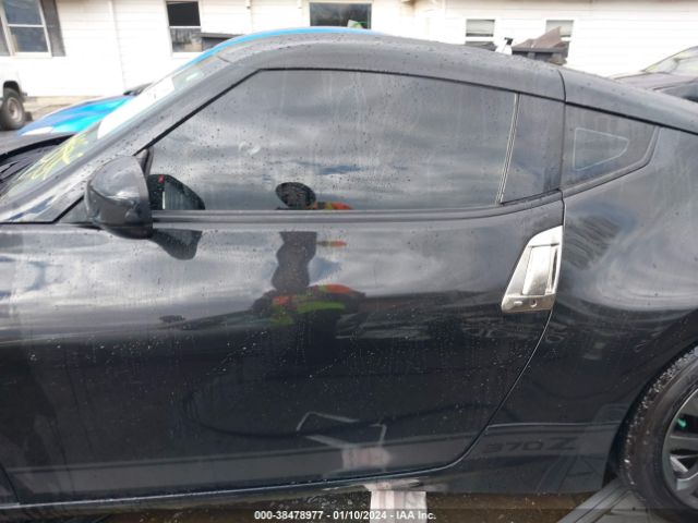 JN1AZ4EH1KM422373 Nissan 370Z