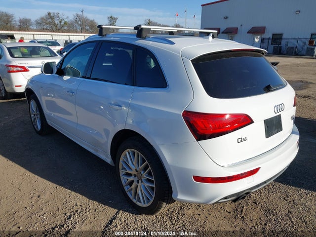 Audi Q5 2.0t Premium 2017 WA1M2AFP2HA049948 Image 3