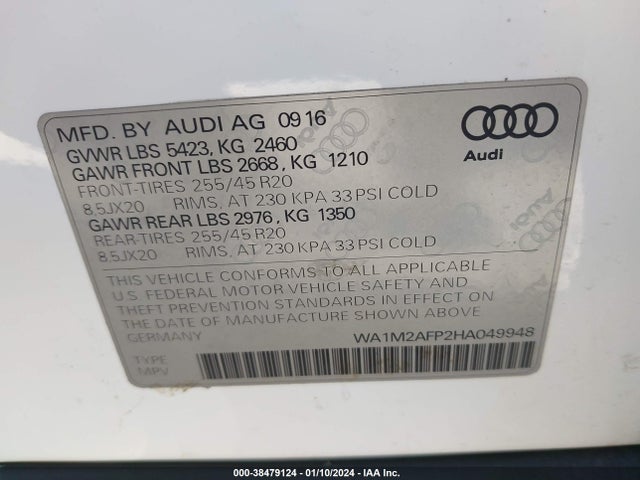 Audi Q5 2.0t Premium 2017 WA1M2AFP2HA049948 Image 9