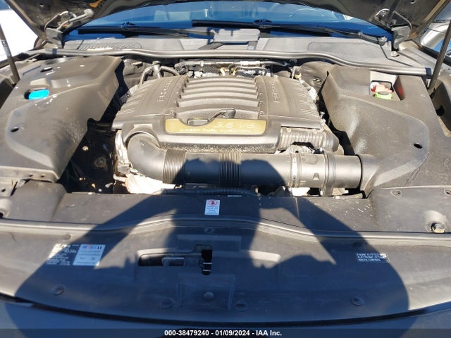 2016 PORSCHE CAYENNE WP1AA2A29GLA09722 Photo 9