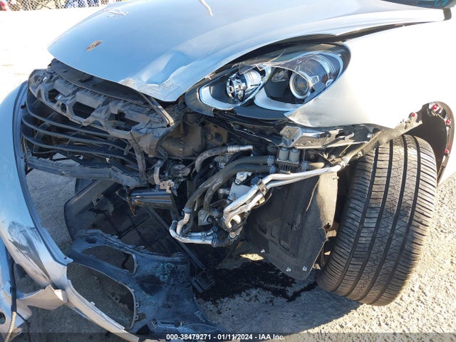 2017 PORSCHE CAYENNE E-HYBRID WP1AE2A22HLA73364 Photo 5