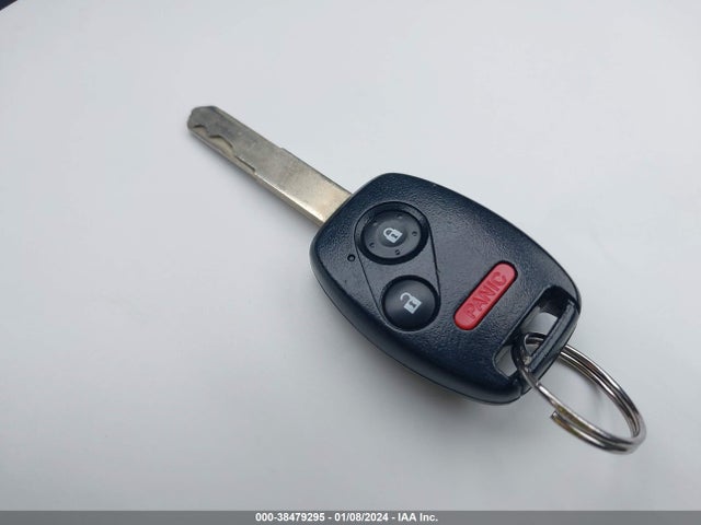 2008 HONDA CIVIC LX VIN: 1HGFA165X8L106967
