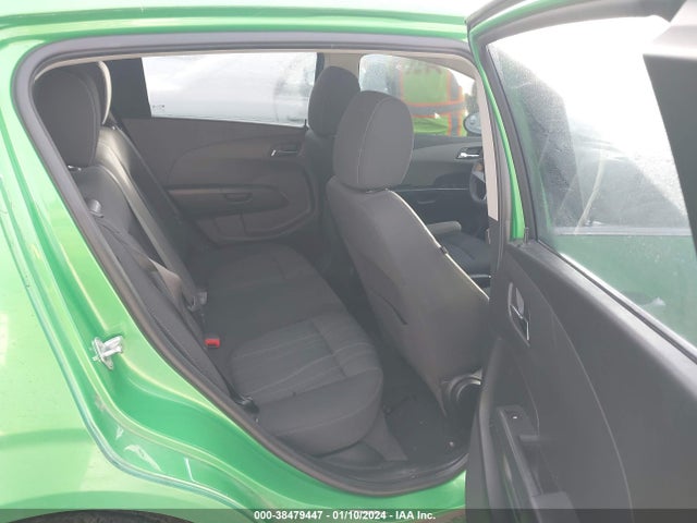 1G1JD6SH1E4230735 Chevrolet Sonic Lt Manual