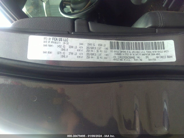 1C4RJEAG9HC664482 Jeep Grand Cherokee Laredo 4x2