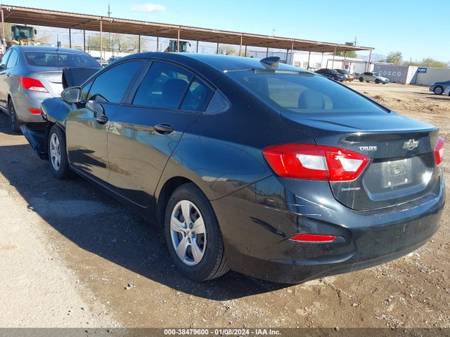 Chevrolet Cruze Ls Auto 2018 1G1BC5SM9J7111886 Image 3