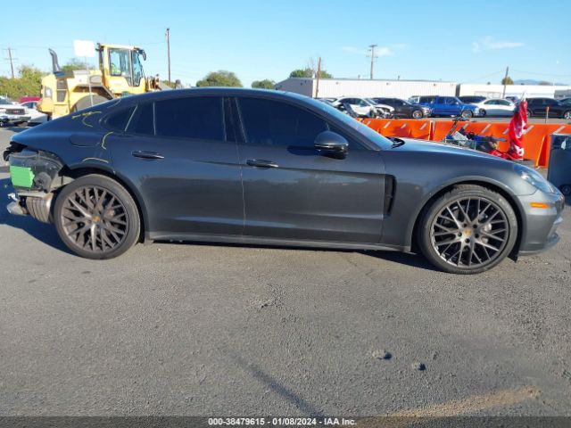WP0AA2A78KL100146 Porsche PANAMERA 4