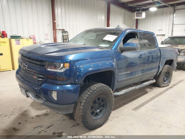Chevrolet Silverado 1500 2lt 2018 3GCUKREC7JG100628 Image 2