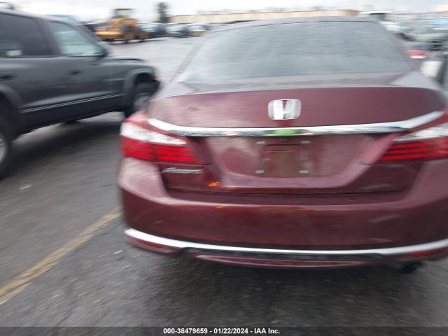 Honda ACCORD LX 2017 1HGCR2F36HA030708 Image 17