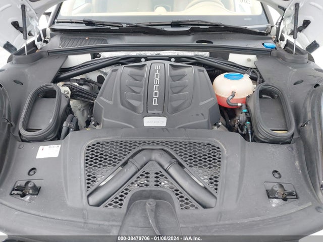 2017 PORSCHE MACAN WP1AB2A51HLB15039 Photo 9