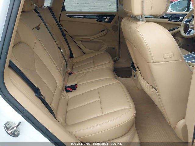 2017 PORSCHE MACAN WP1AB2A51HLB15039 Photo 7